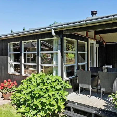 M376-vaeggerlose-stenurtvej-22