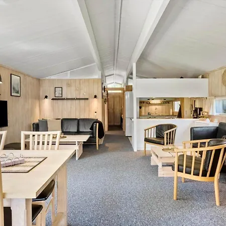 M376-vaeggerlose-stenurtvej-22 Vakantiehuis Bøtø By